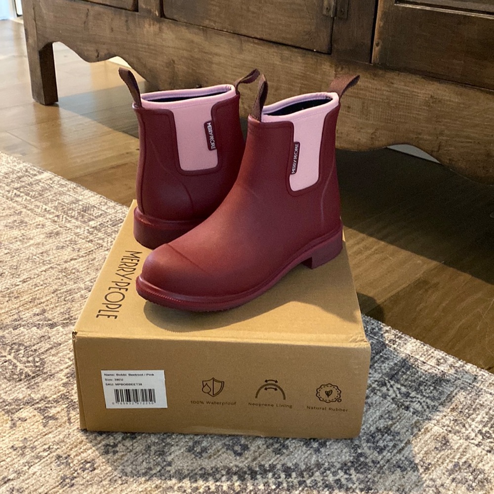 Merry People pink and red rain boots!